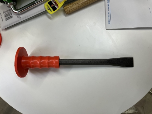 Зубило с резиновым протектором 300мм