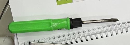 Отвертка перевертыш средняя 5х60