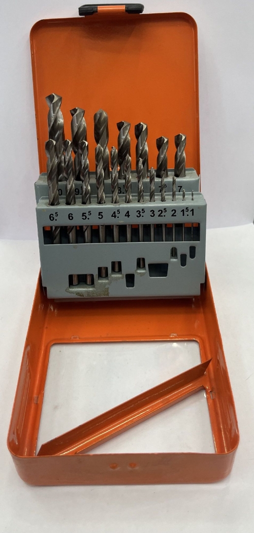 Набор сверел по металлу 19 предметов в металлическом боксе