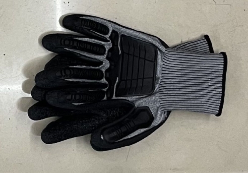 Перчатки нейлоновые со вспененным нитриловым покрытием ПРОТИВОУДАРНЫЕ